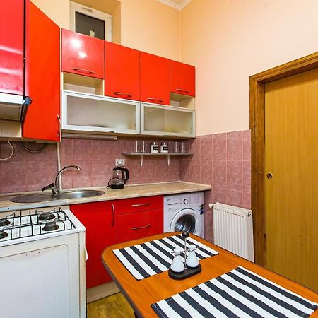 Біля Дзиги Сучасна Квартира На Вулиці Вірменській 35 Lviv Exterior photo