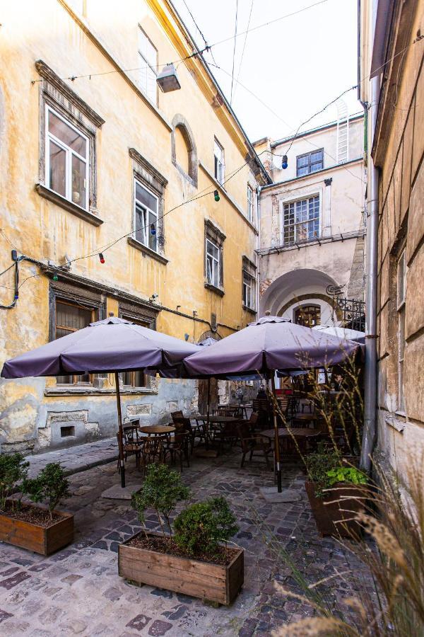 Біля Дзиги Сучасна Квартира На Вулиці Вірменській 35 Lviv Exterior photo